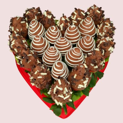 Chocolate Strawberries Love Heart