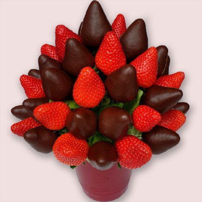 Dark Sweetheart Bouquet